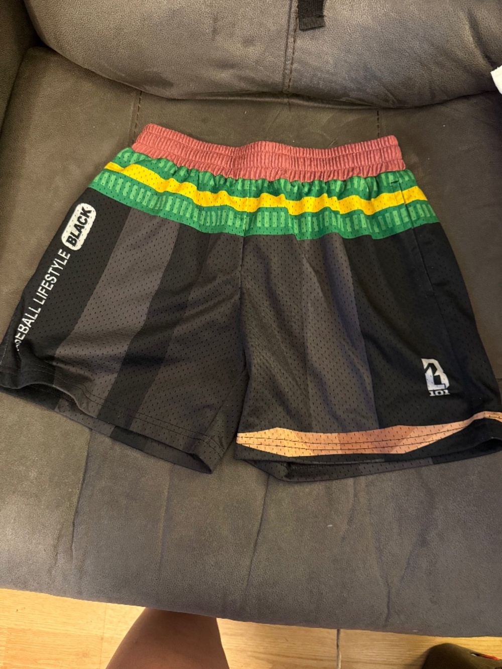 Black pencil shorts